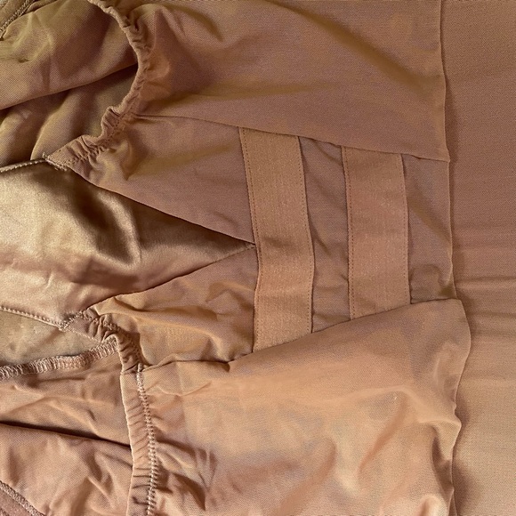 We Are HAH hi wasted panty in brown sugar - Picture 3 of 4